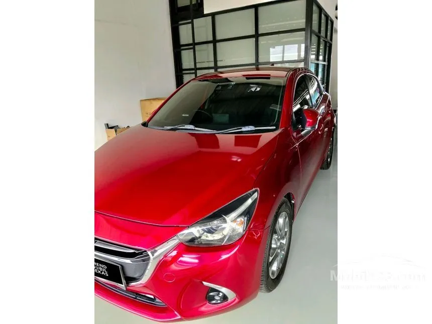2018 Mazda 2 R Hatchback