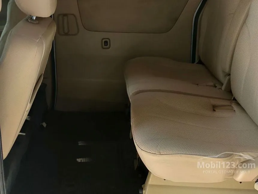 2013 Daihatsu Luxio M Wagon