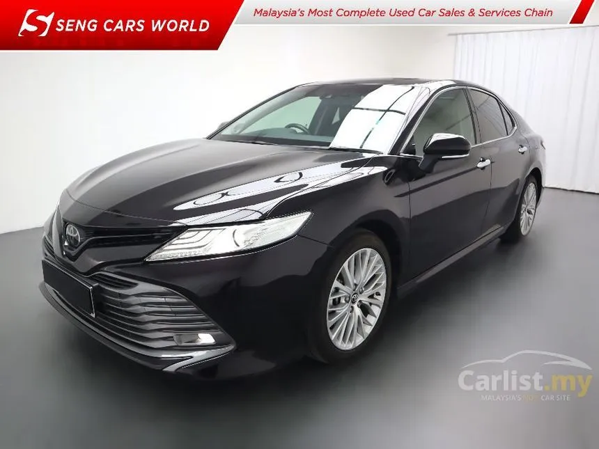 2019 Toyota Camry V Sedan