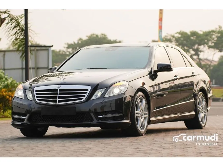 2013 Mercedes-Benz E300 Avantgarde AMG Sedan