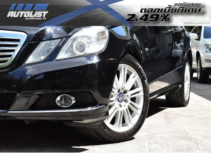 2010 Mercedes-Benz E200 Elegance CGI BlueEFFICIENCY Sedan