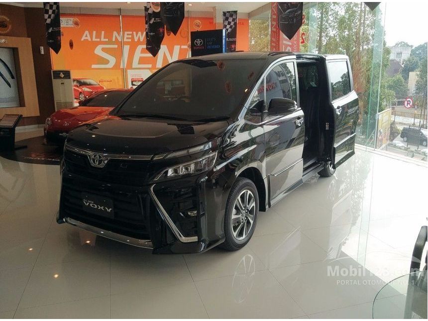 Jual Mobil  Toyota  Voxy 2019 R80 2 0 di Jawa Barat 