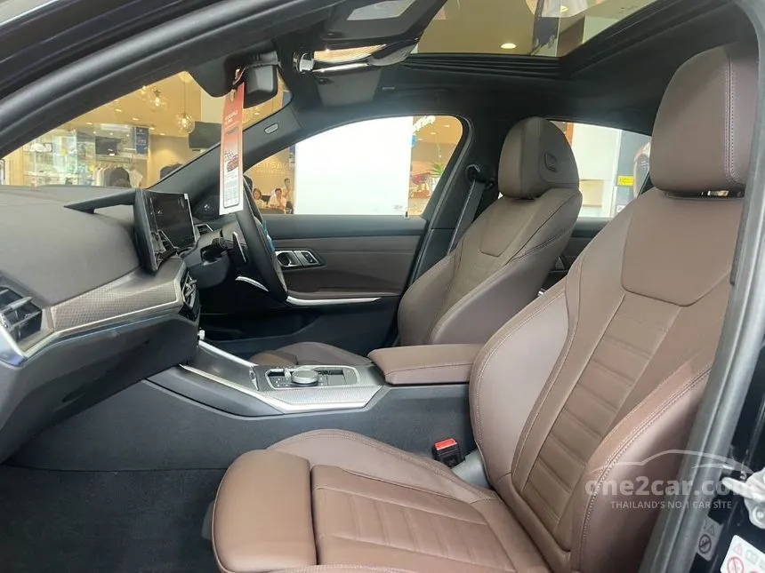 2025 BMW 330e M Sport Sedan