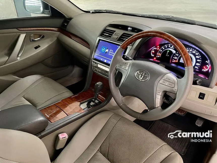 2010 Toyota Camry V Sedan