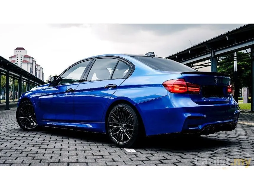 2019 BMW 330e M Sport Sedan