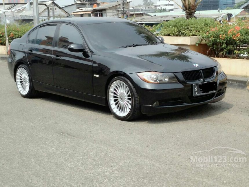 Jual Mobil  BMW  320i 2006 E90 2 0 di DKI Jakarta Automatic 