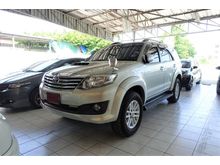 2014 Toyota Fortuner 2.5 (ปี 12-15) V SUV AT