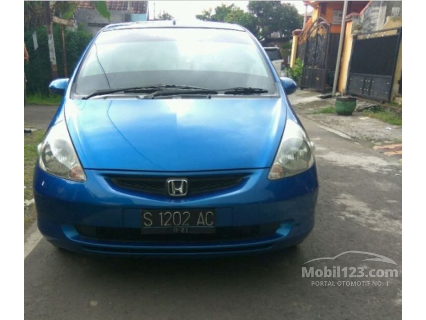 Jual Mobil Honda Jazz 2005 i-DSI 1.5 di Jawa Timur Manual 