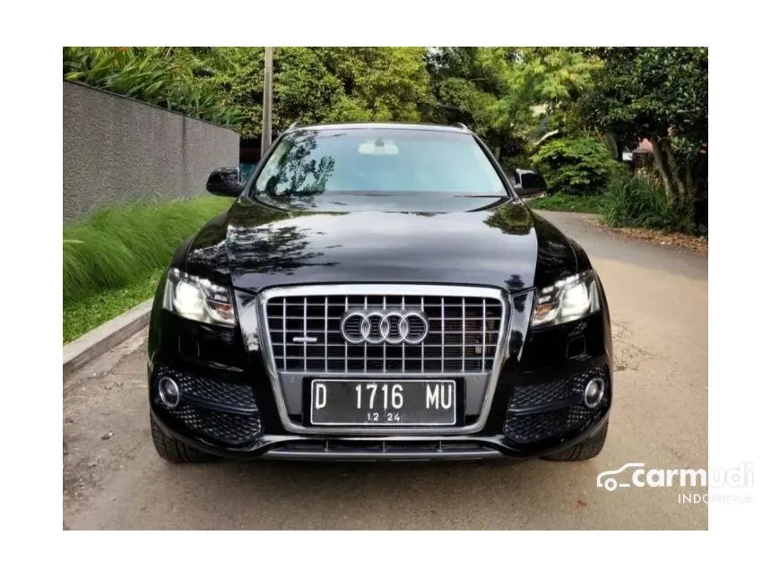 Jual Mobil Audi Q5 2010 TFSI 2.0 di Jawa Barat Automatic SUV Hitam Rp 220.000.000