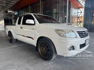 2013 Toyota HILUX VIGO 2.5 Champ E TRD Sportivo Smart Cab Pickup