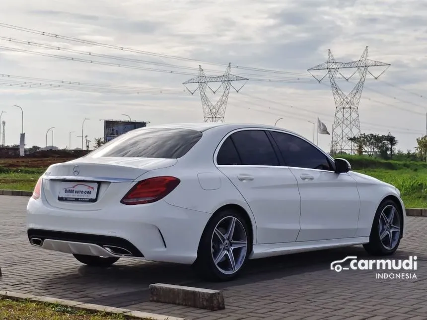 2018 Mercedes-Benz C200 AMG Line Sedan