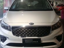 Promo menarik Kia Grand Sedona ready stock