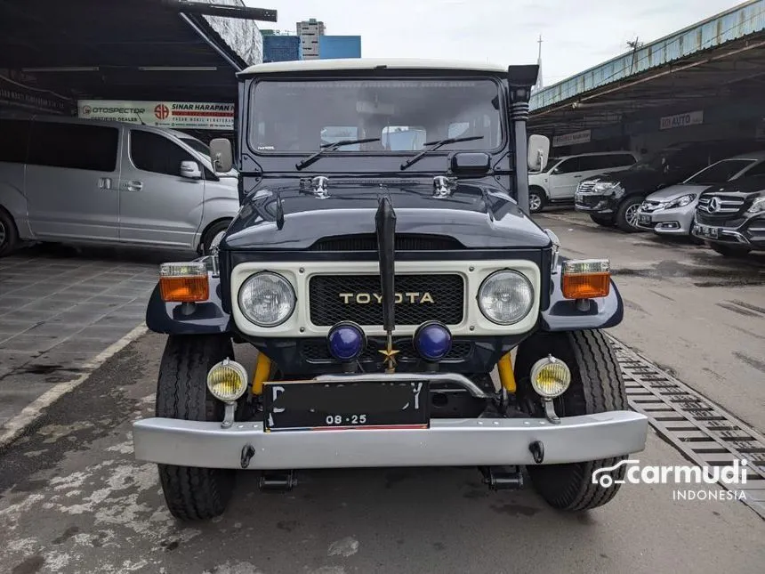 Jual Mobil Toyota Land Cruiser 1980 4.2 Manual 4.2 di DKI Jakarta Manual Jeep Biru Rp 300.000.000