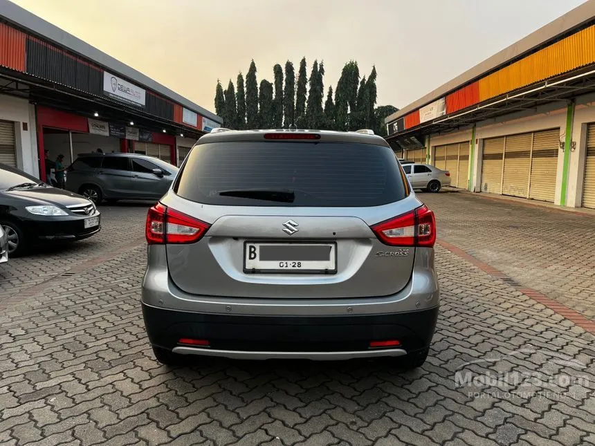2022 Suzuki SX4 S-Cross Hatchback