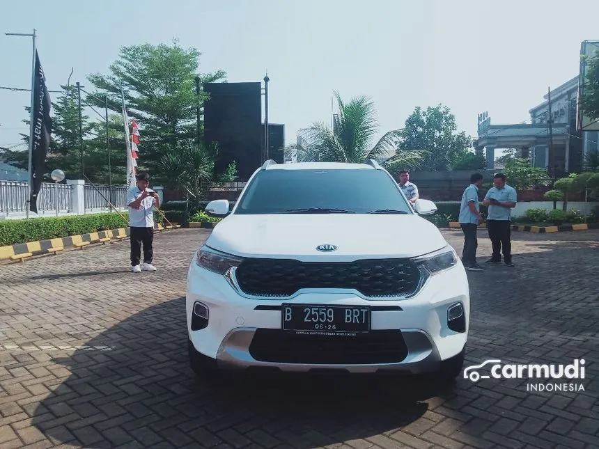Jual Mobil KIA Sonet 2023 Smart 1.5 di DKI Jakarta Automatic Wagon Putih Rp 285.890.000
