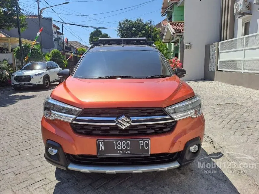 Jual Mobil Suzuki XL7 2021 ALPHA 1.5 di Jawa Timur Automatic Wagon Orange Rp 210.000.000