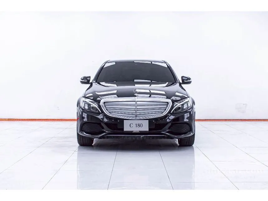 2015 Mercedes-Benz C180 Sedan