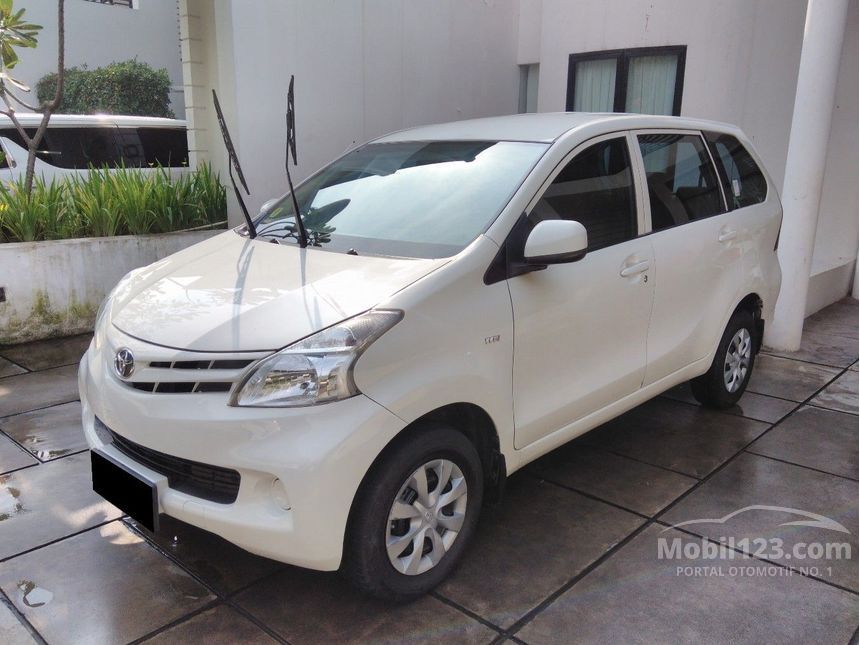 Jual Mobil  Toyota Avanza  2013 E  1 3 di DKI Jakarta 