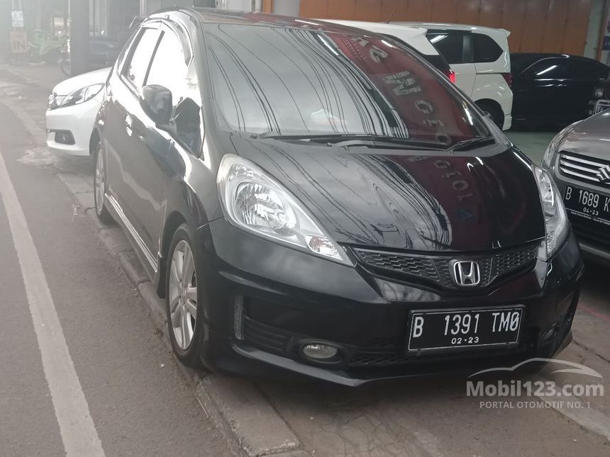 Jual Mobil Honda Jazz 2011 RS 1.5 di Jawa Barat Automatic 