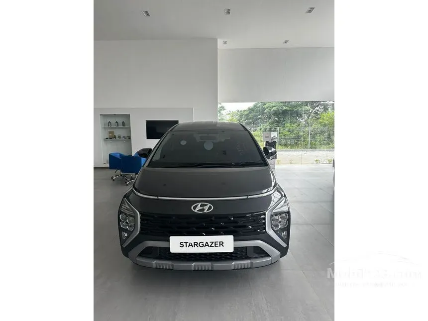 Jual Mobil Hyundai Stargazer 2024 Essential 1.5 di Jawa Barat Automatic Wagon Abu