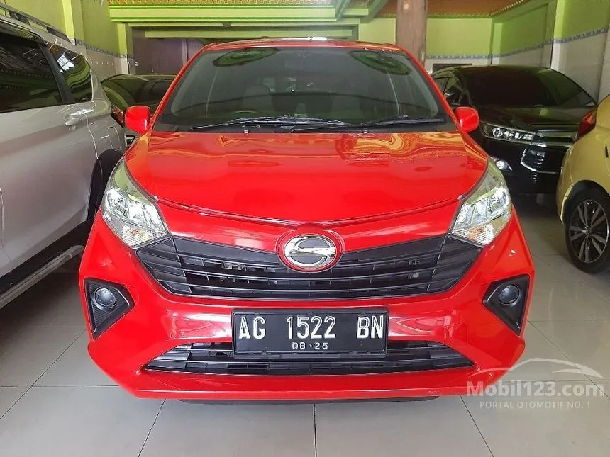 Jual Mobil Daihatsu Sigra 2022 M 1.0 di Jawa Timur Manual MPV Merah Rp 117.000.000