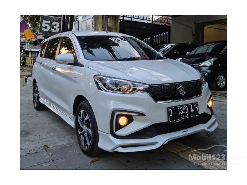 Jual Mobil Suzuki Ertiga 2021 Sport 1.5 di Jawa Barat Automatic MPV Putih Rp 248.000.000