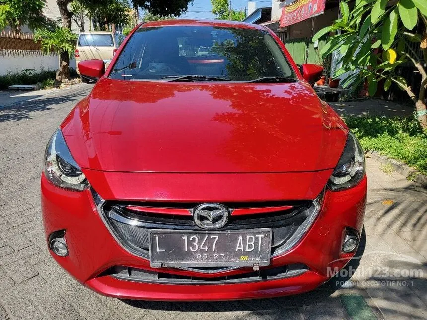Jual Mobil Mazda 2 2016 GT 1.5 di Jawa Timur Automatic Hatchback Marun Rp 185.000.000