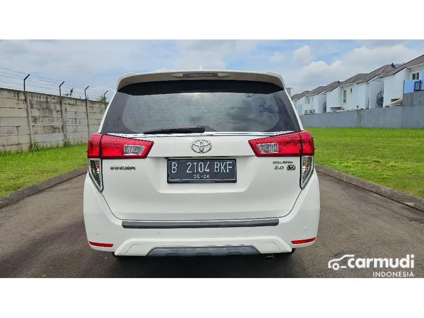 2016 Toyota Kijang Innova V MPV