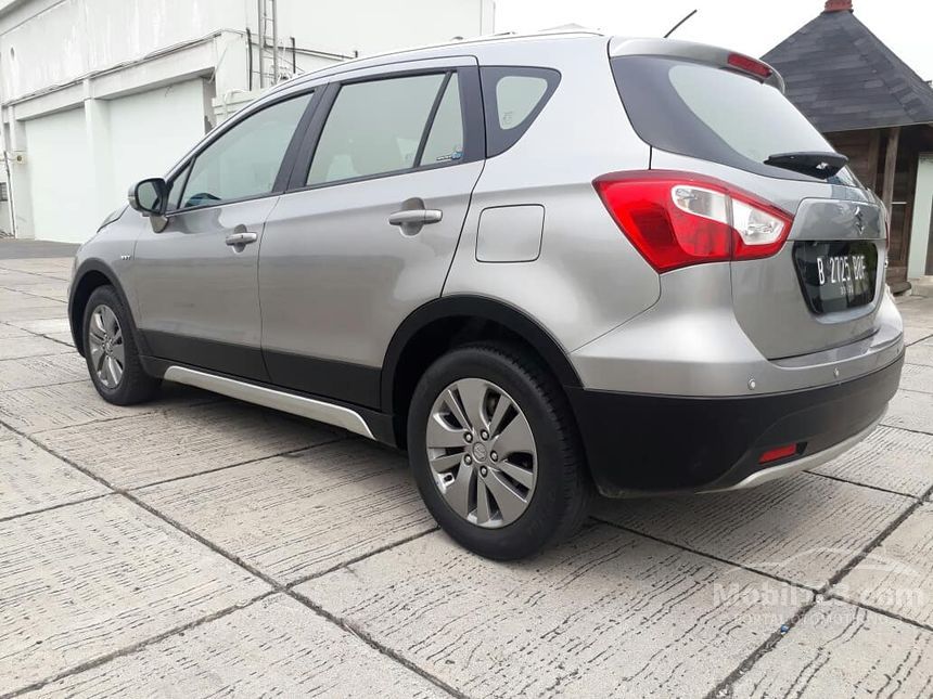 Jual Mobil  Suzuki  SX4 S  Cross  2021 AKK 1 5 di DKI Jakarta 