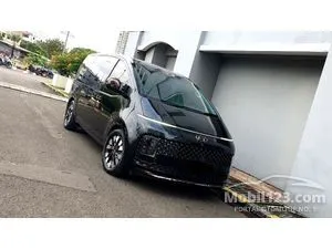 2021 Hyundai Staria 2.2 Signature 9 MPV