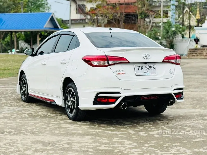 2019 Toyota Yaris Ativ E Sedan