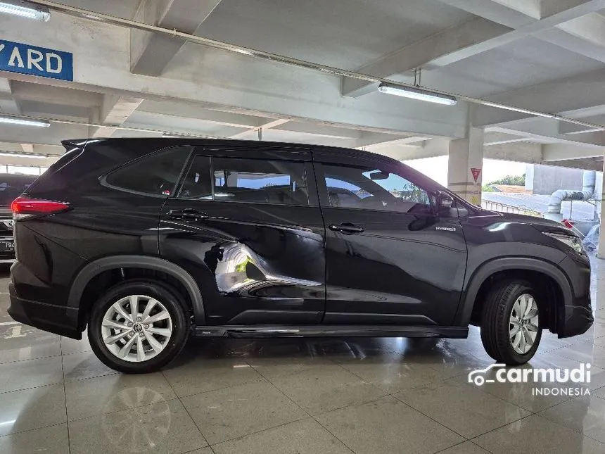 2025 Toyota Kijang Innova Zenix V HV Modellista (Non Premium Color) MPV