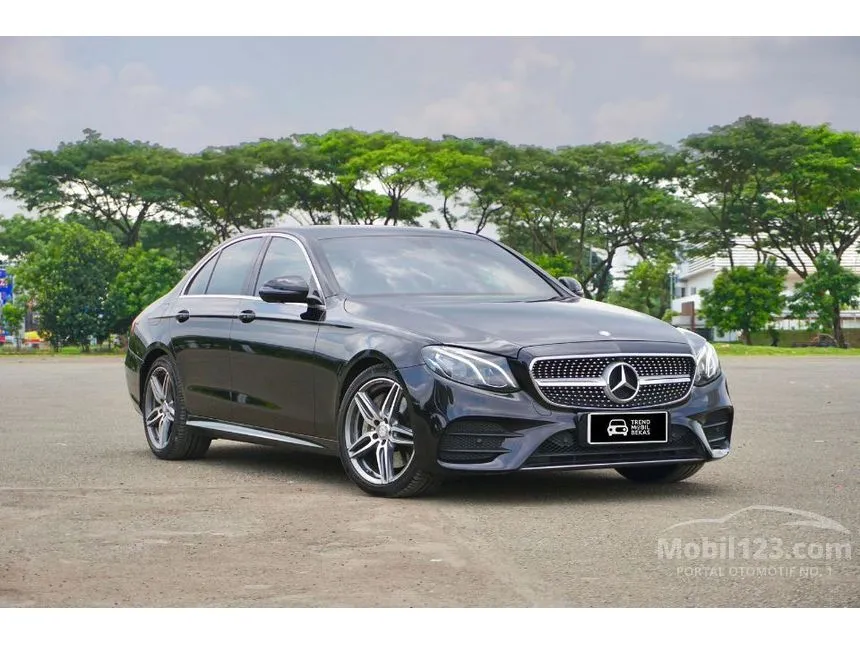 2017 Mercedes-Benz E300 Avantgarde Sedan