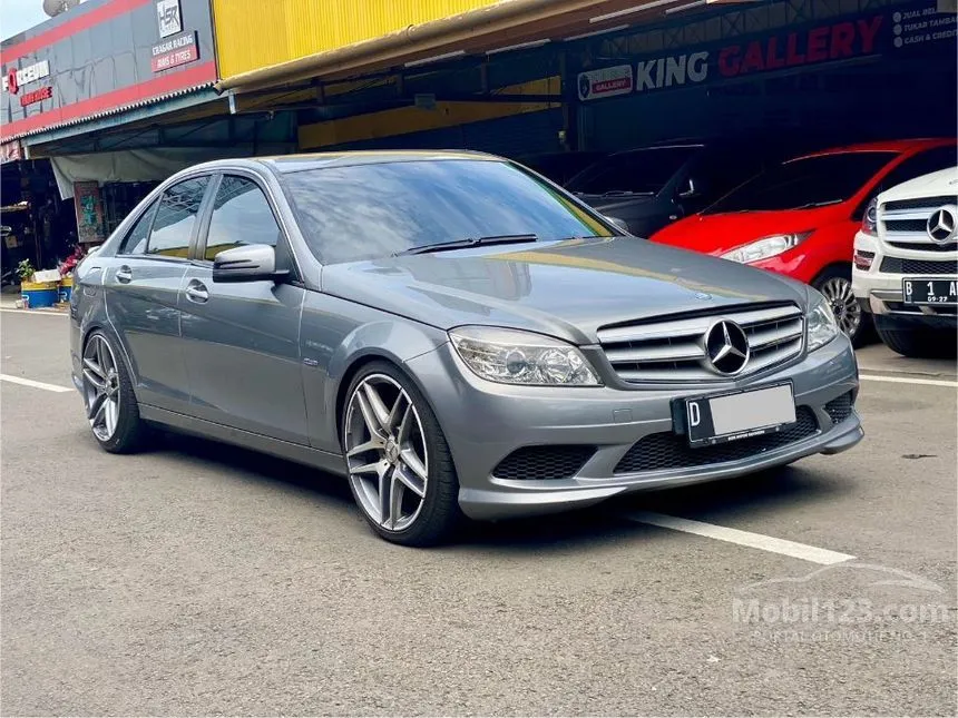 2011 Mercedes-Benz C200 CGI Sedan