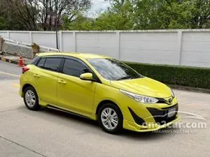 2019 Toyota YARIS 1.2 E Hatchback