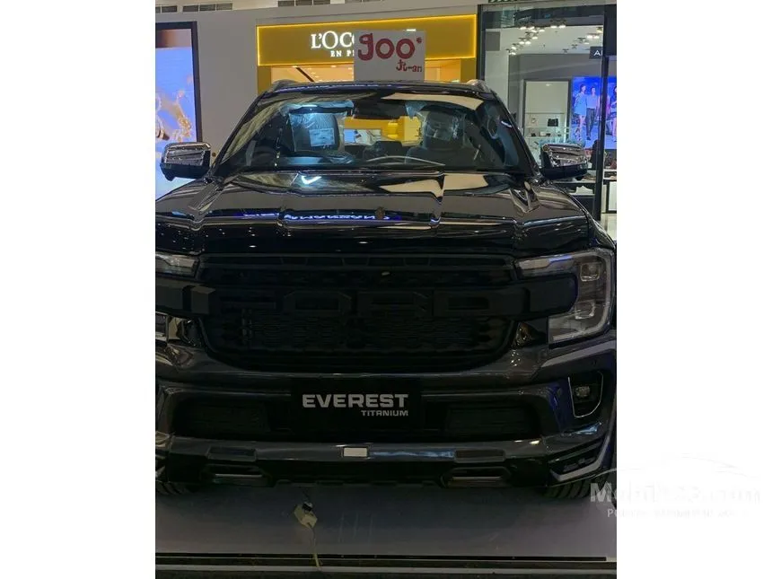 Jual Mobil Ford Everest 2024 Titanium 2.0 di DKI Jakarta Automatic SUV Hitam Rp 983.000.000