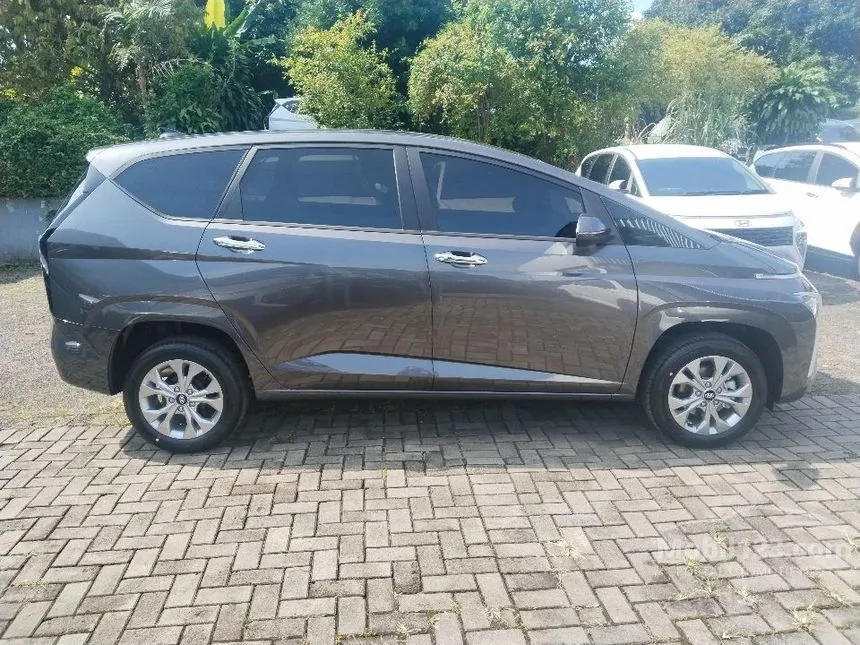2026 Hyundai Stargazer Essential MPV