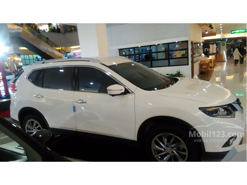 ringan cicilan 2017 mobil X Trail T32 Timur Jawa Nissan di Mobil 2.5 2017 Jual