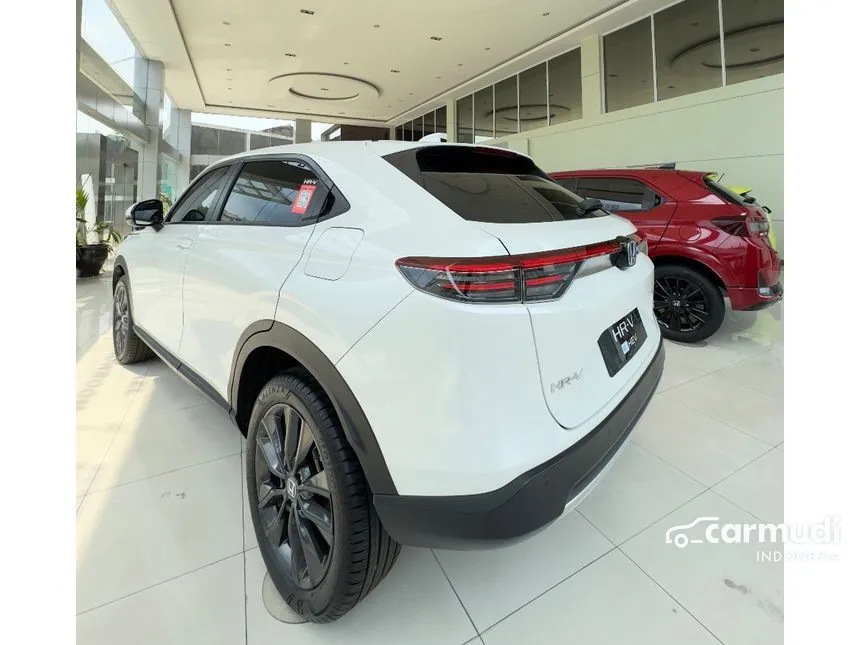 2025 Honda HR-V e:HEV SUV