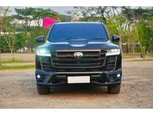 2024 Toyota Land Cruiser 3.3 300 VX-R SUV Black on Black Odo 15 Rb (TERMURAH)