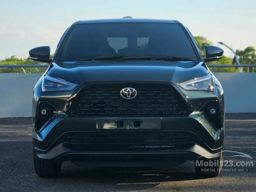 Jual Mobil Toyota Yaris Cross 2024 G 1.5 di DKI Jakarta Automatic SUV Hitam Rp 295.000.000