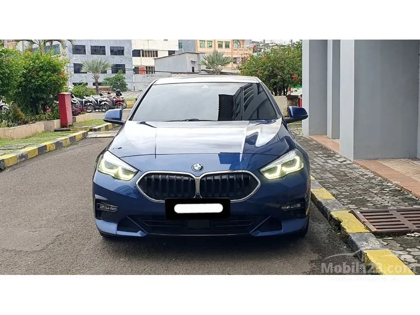 Jual Mobil BMW 218i 2023 Gran Coupe Sport 1.5 di DKI Jakarta Automatic Coupe Biru Rp 560.000.000