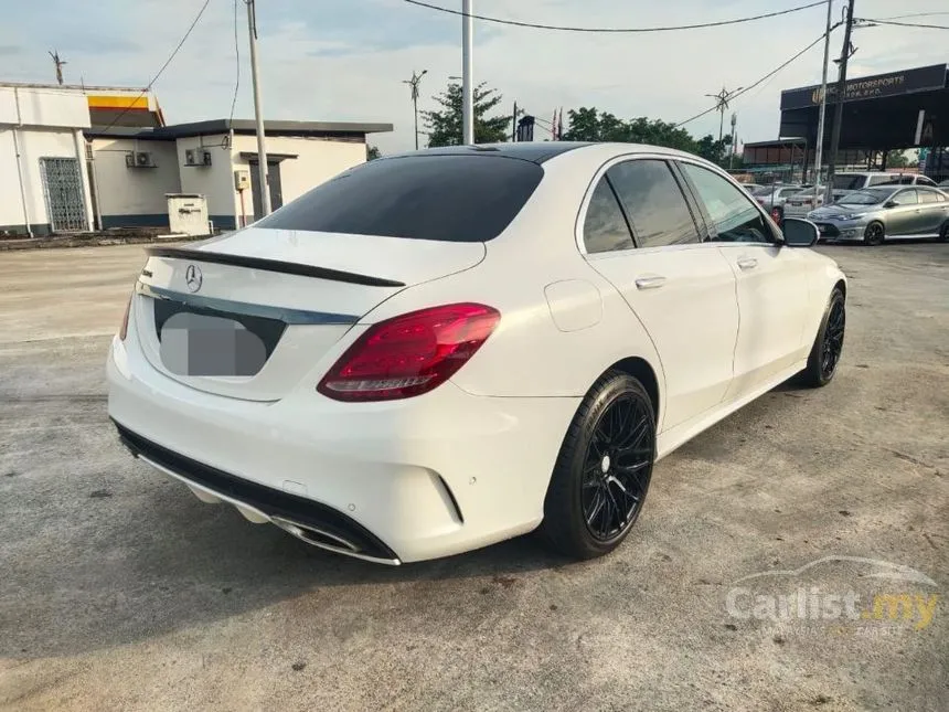 2015 Mercedes-Benz C200 AMG Sedan