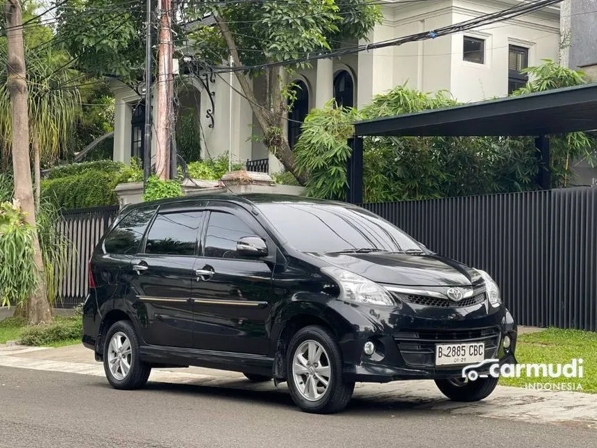 2012 Toyota Avanza Veloz MPV