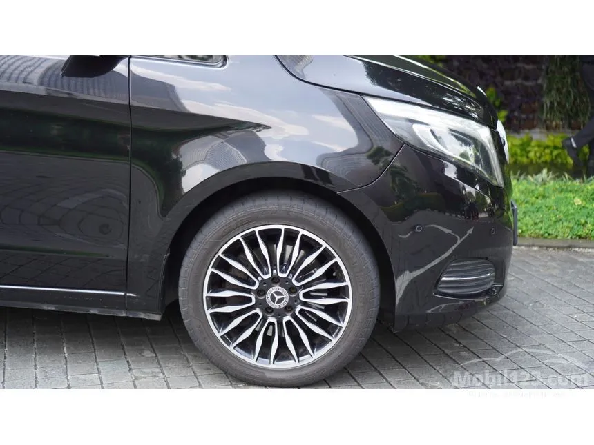 2019 Mercedes-Benz V260 LWB Van