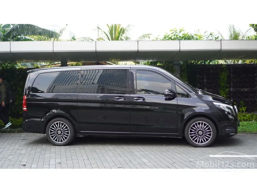 2019 Mercedes-Benz V260 LWB Van