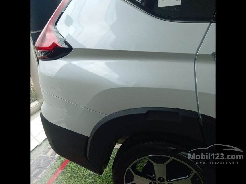 2020 Mitsubishi Xpander CROSS Premium Package Wagon