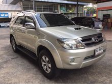 2005 Toyota Fortuner 3.0 (ปี 04-08) V 4WD SUV