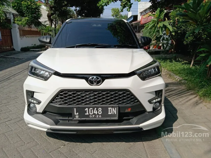 Jual Mobil Toyota Raize 2021 GR Sport TSS 1.0 di Jawa Timur Automatic Wagon Putih Rp 230.000.000