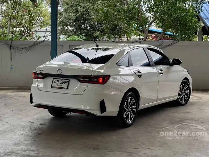 2025 Toyota Yaris Ativ Sport Sedan